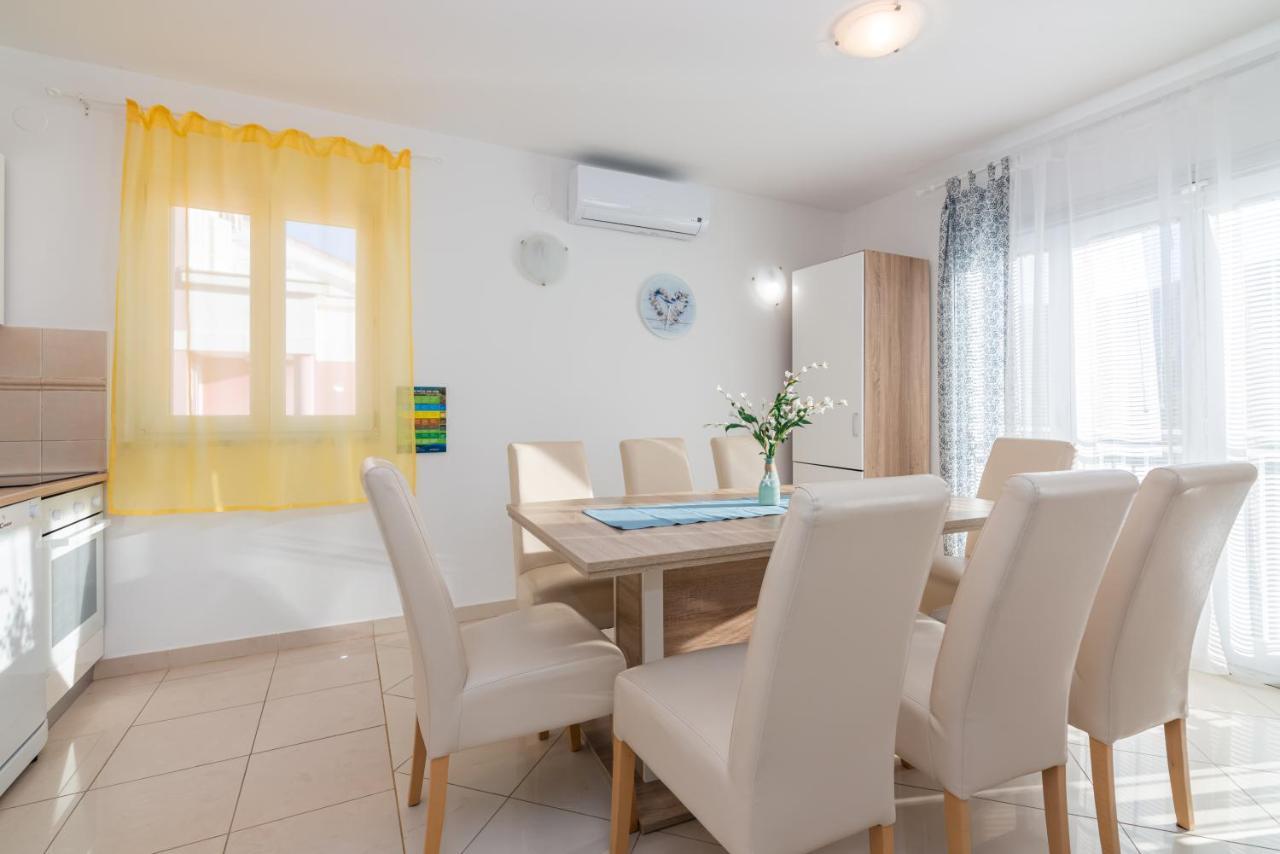 Apartment Mimoza 5, Baska, Krk Exterior photo