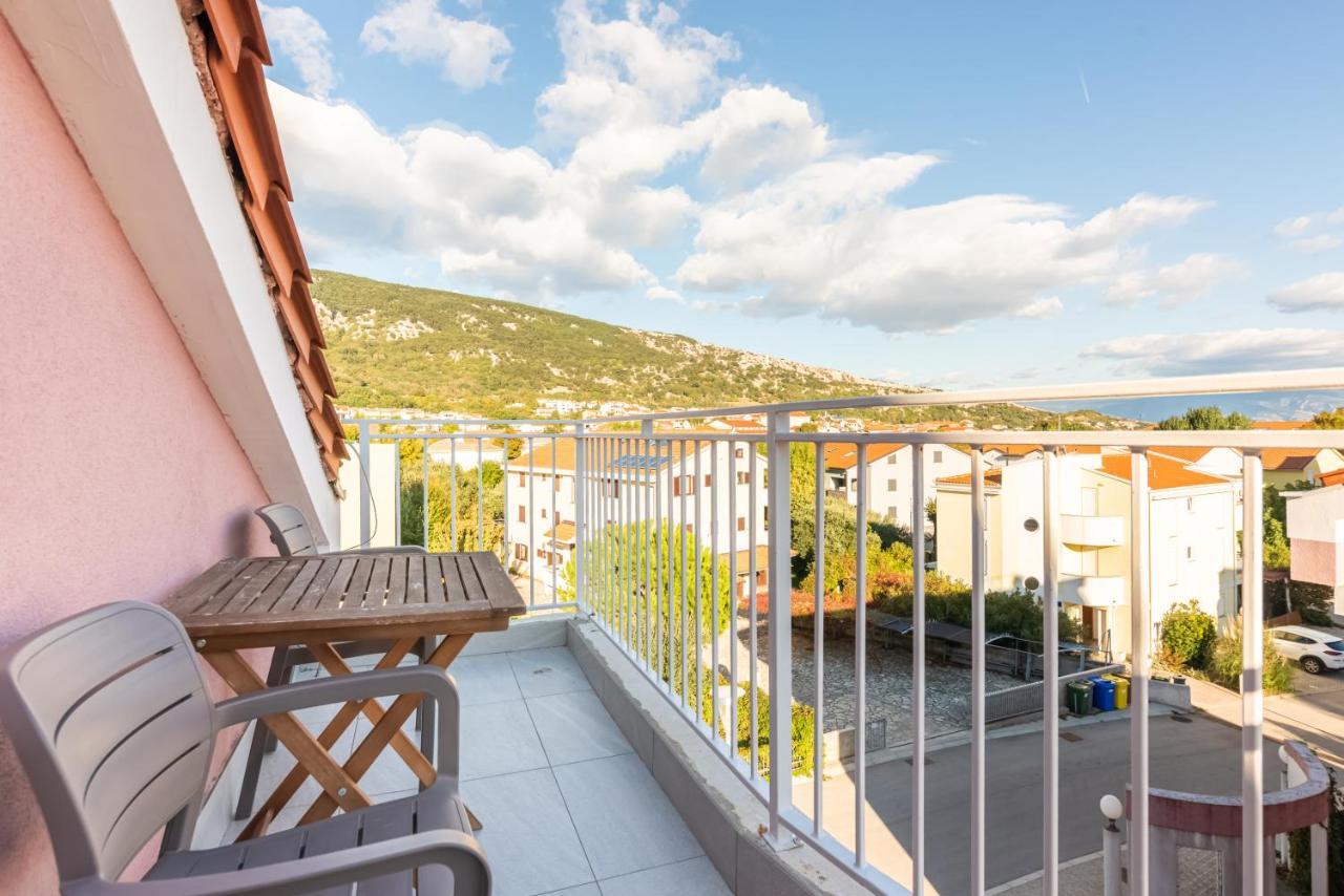 Apartment Mimoza 5, Baska, Krk Exterior photo